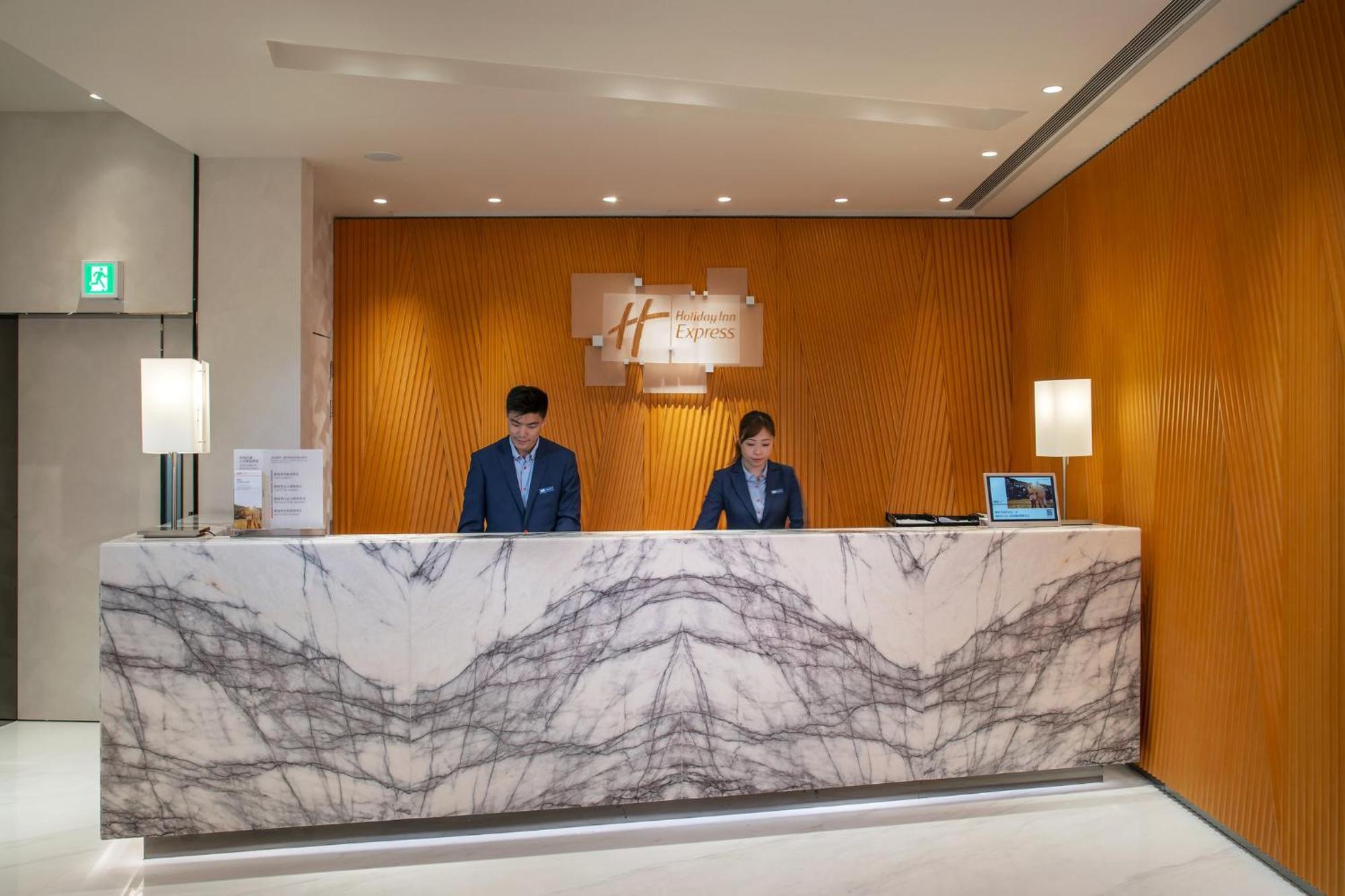 Holiday Inn Express Hong Kong Kowloon Cbd2 By Ihg Ngoại thất bức ảnh